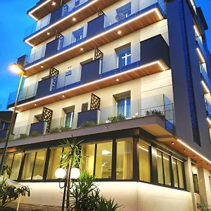https://cavalli-hotel.emilia-romagnahotels.net