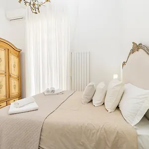 Guest house Napulitandream, Naples