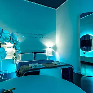 Bed & Breakfast Skyhouse Duomo, Naples