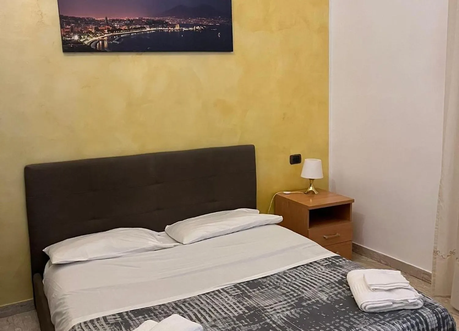 La Dimora Di Re Ferdinando Bed & Breakfast Naples